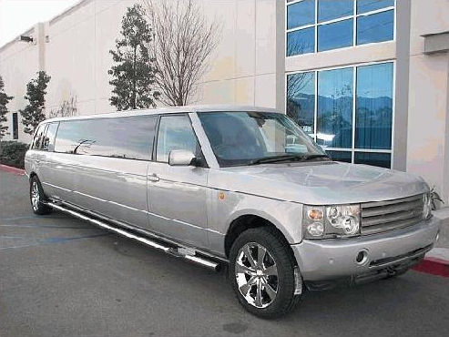 Chauffeur stretched silver Range Rover Vogue limo 8 seater in London, Essex, Kent, Surrey Hampshire, Berkshire, Hertfordshire, Buckinghamshire, Suffolk, Norfolk, Cambridgeshire, Bedfordshire and East of England.