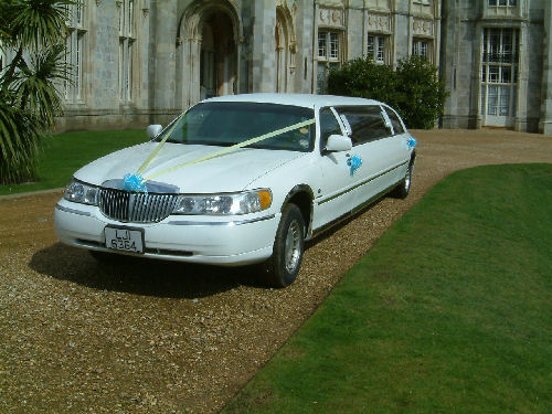 Lincoln Town Car Limo Hire London​