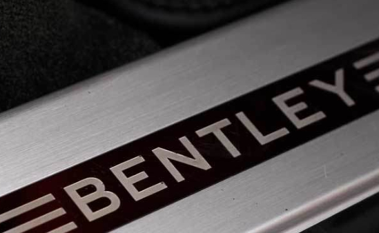Bentley limousine