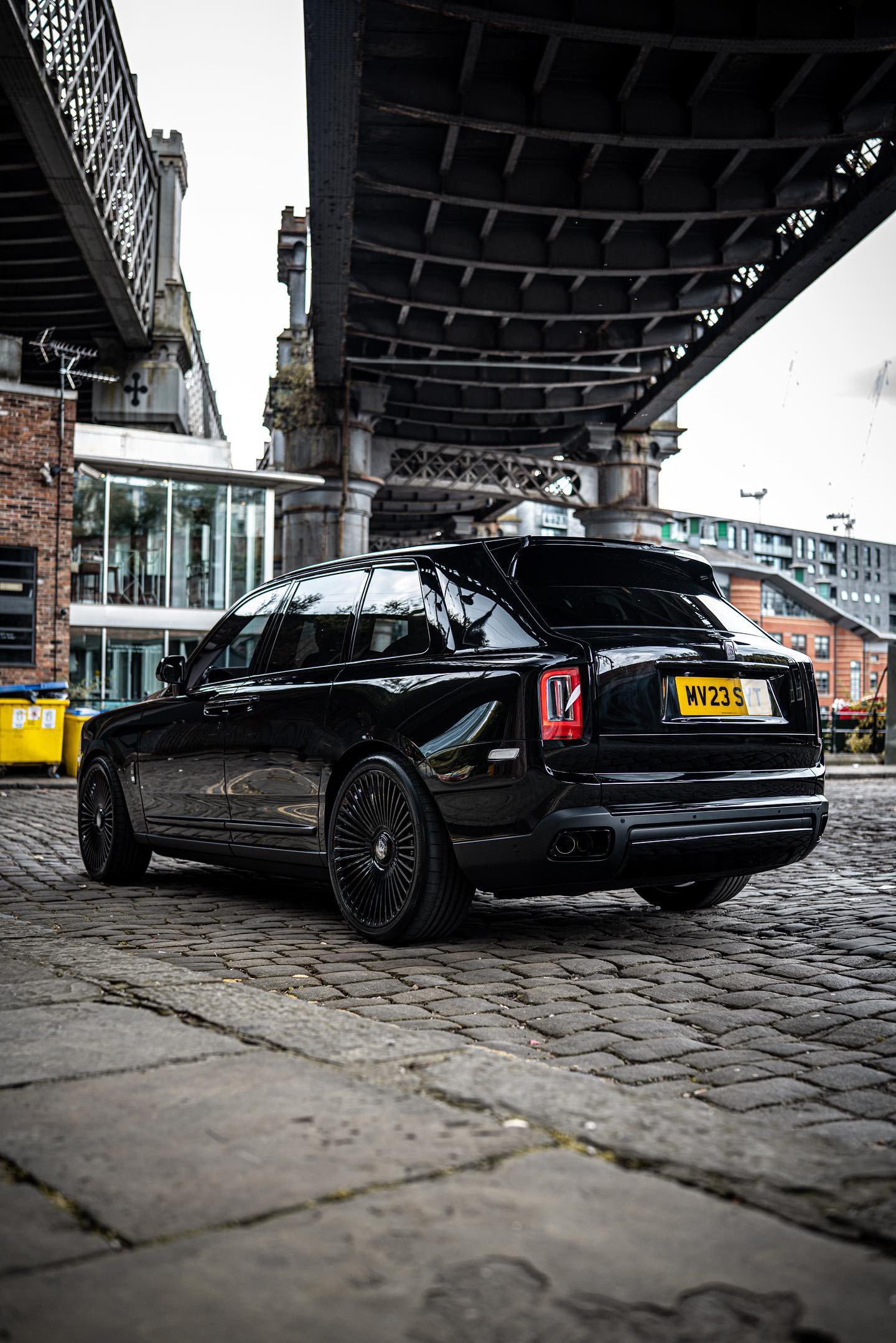 rolls royce cullinan hire london