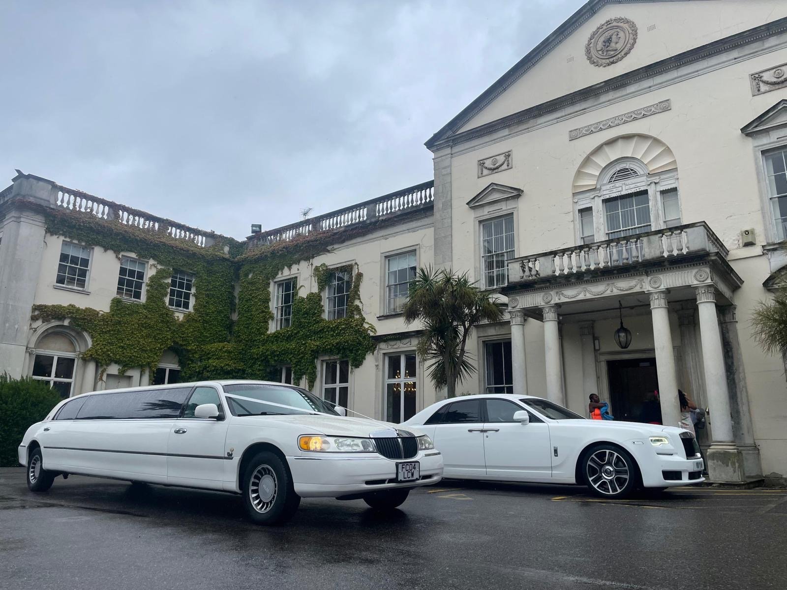 stretch lincoln town car limo hire london