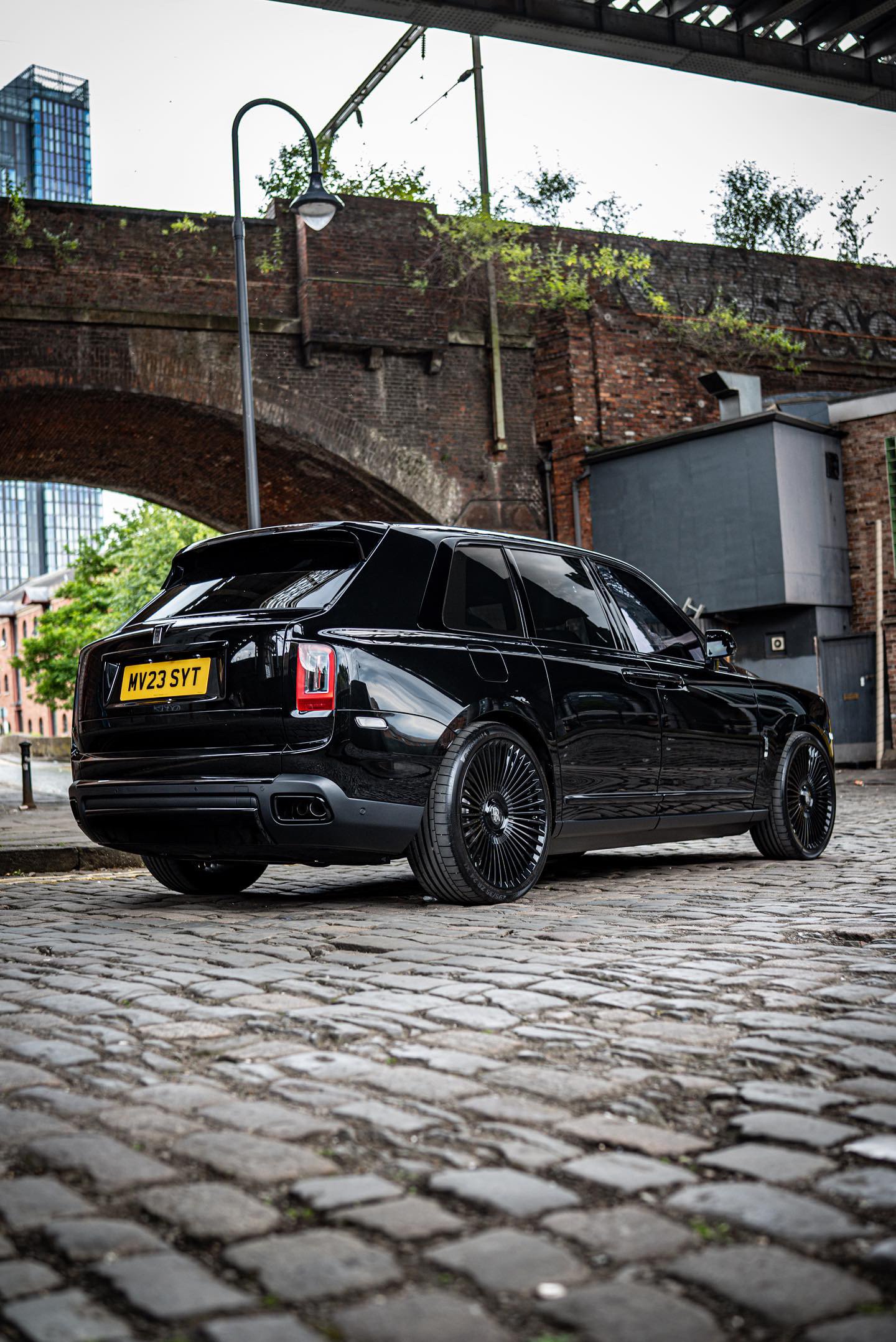 wedding rolls royce cullinan hire london