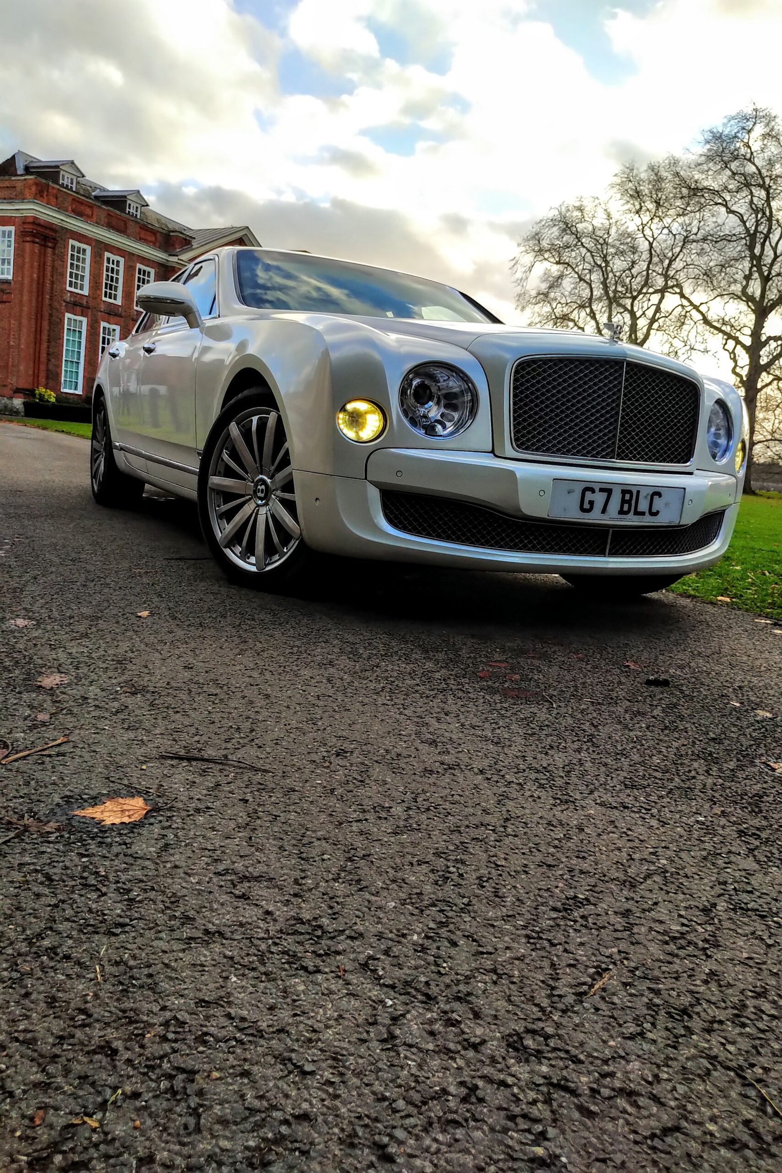 bentley mulsanne wedding hire