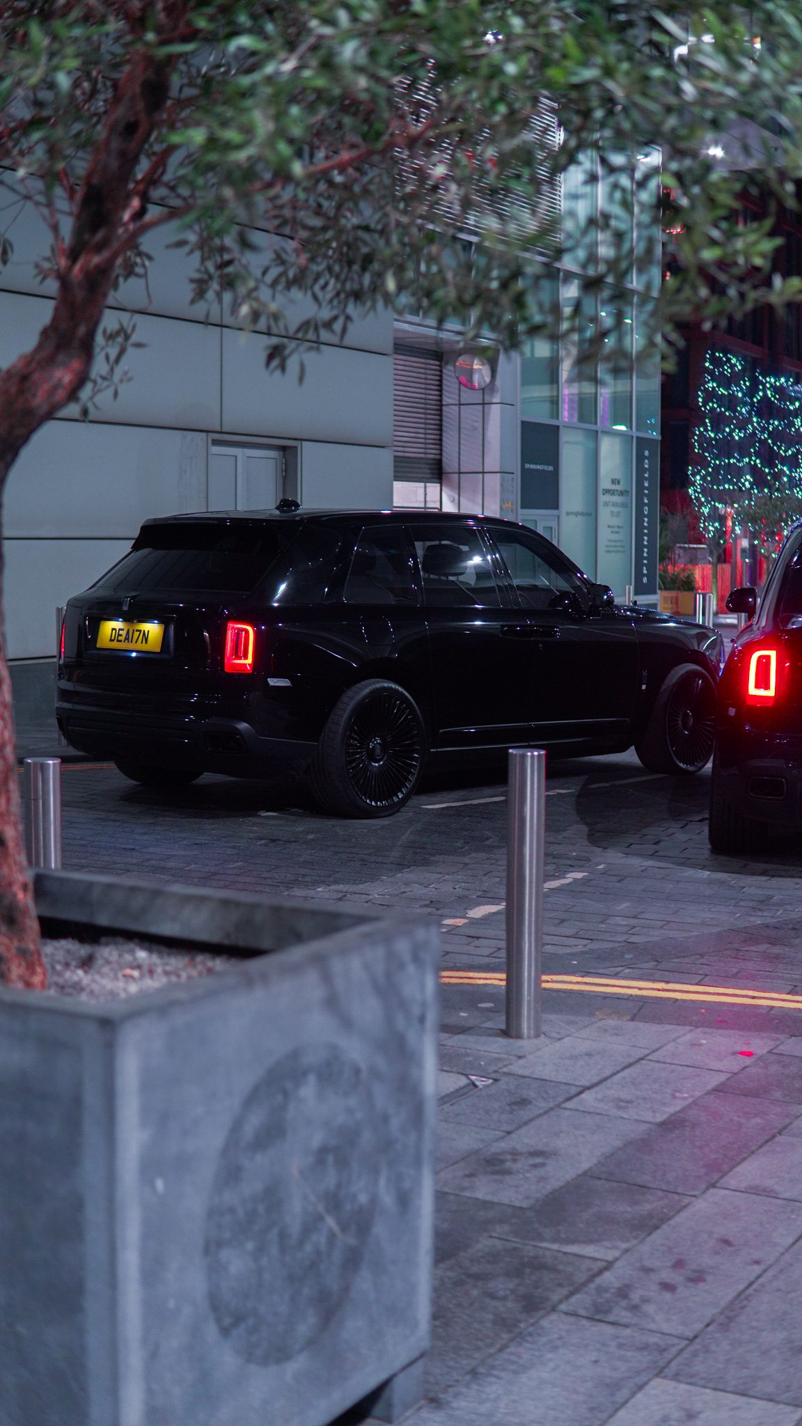 Rolls royce cullinan hire