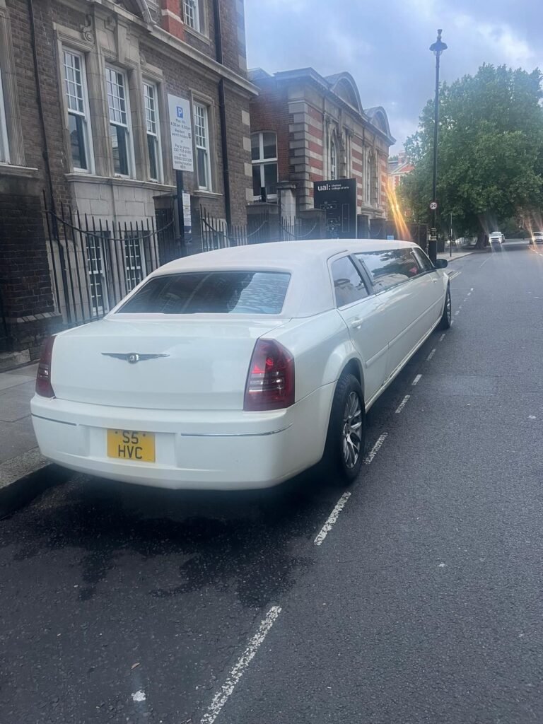 stretch baby bentley limo hire barking & dagenham