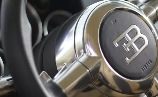 bugatti veyron steering wheel