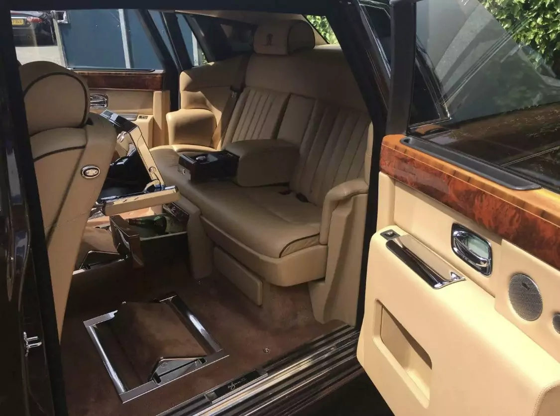 rolls royce phantom interior