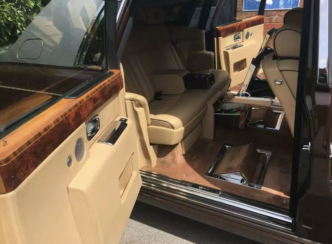 rolls royce phantom interior