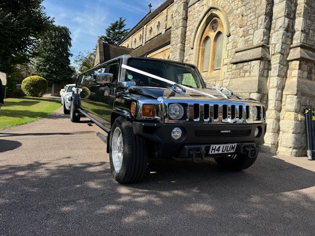 black hummer limo used for wedding