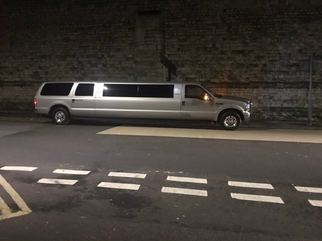 limo hire in havering