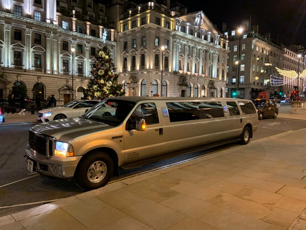ford exursion limo in London night life