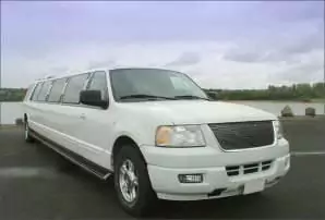 white jeep limo