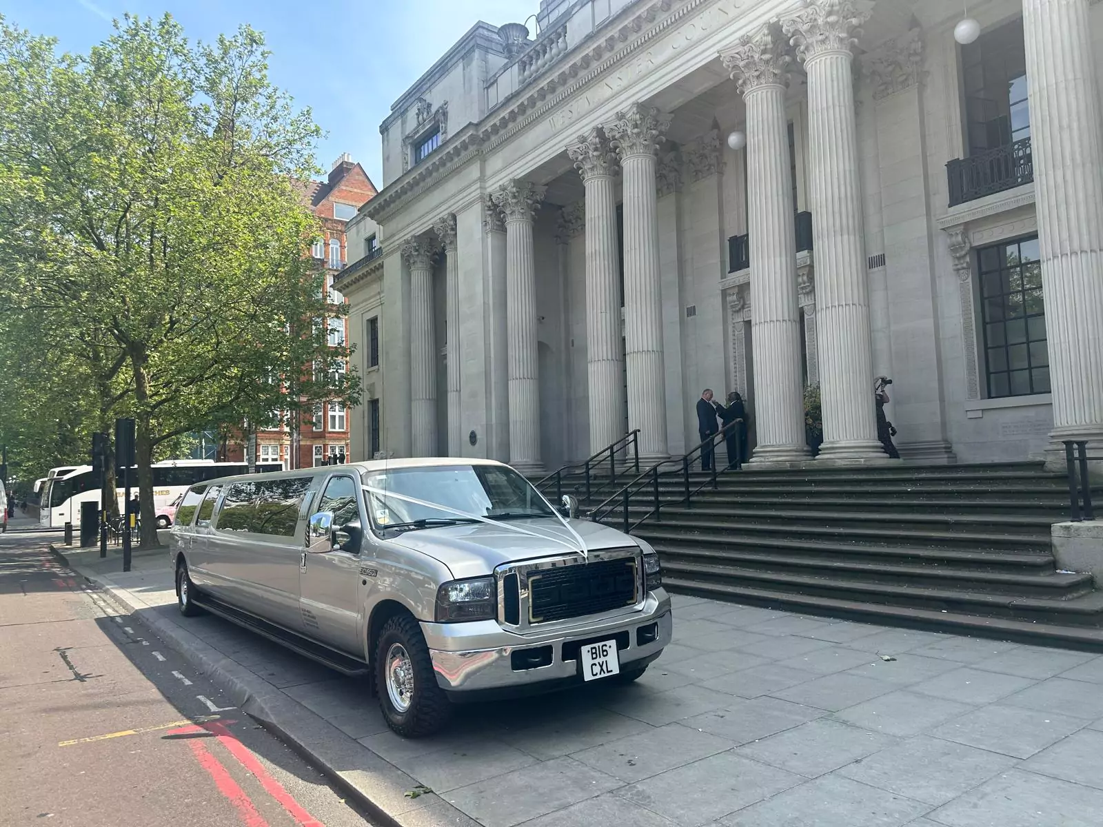 ford excursion wedding limo hire london