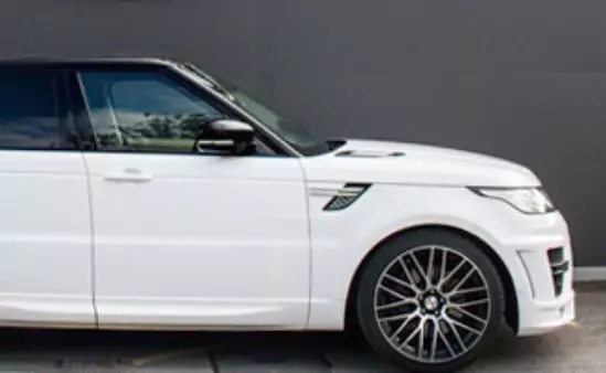 chauffeur driven range rover sport hire London